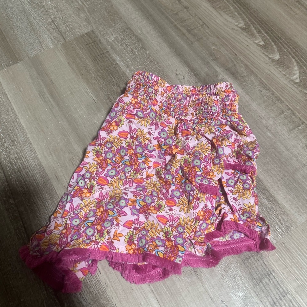 Japna Pink Floral Women's Shorts